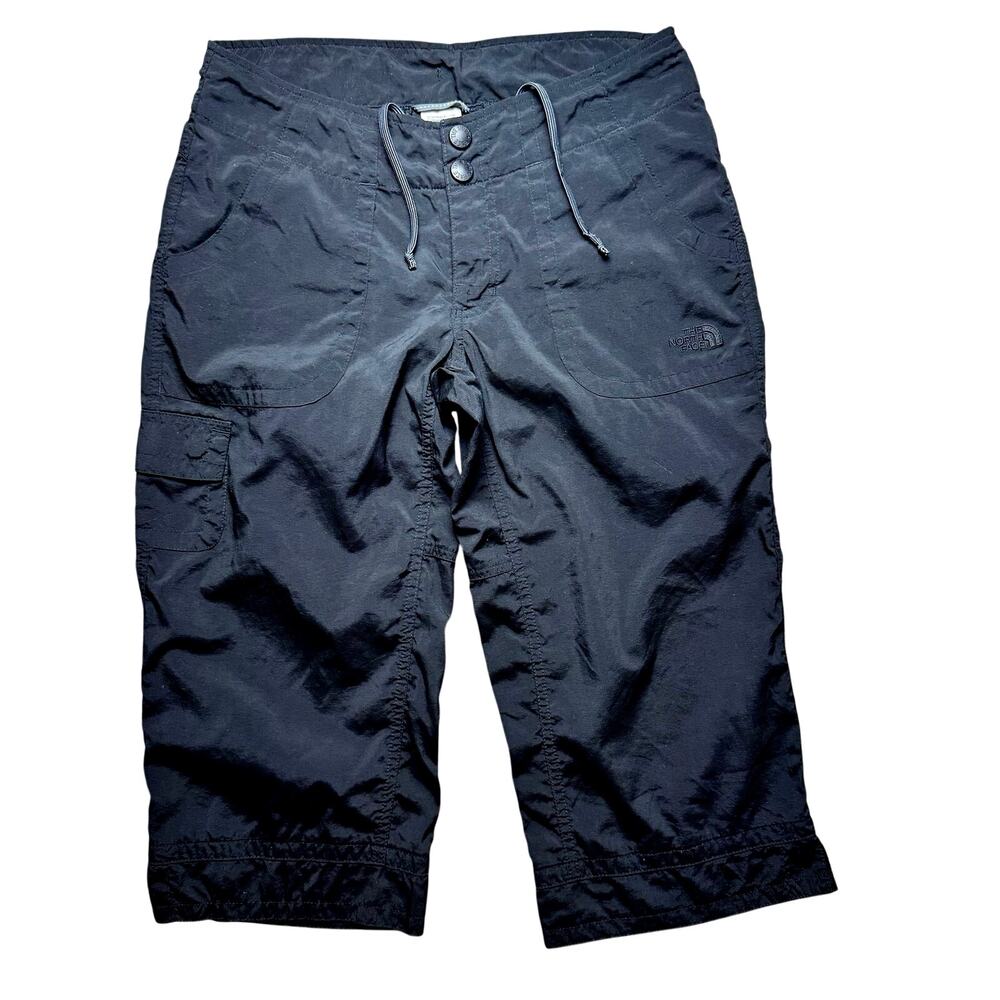 North Face hiking capris Women’s Size 4 Black drawstring cargo pockets Gorpcore
